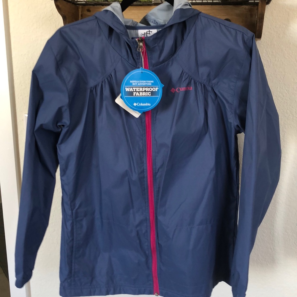 NWT Girls size 18-20 waterproof fabric rain coat